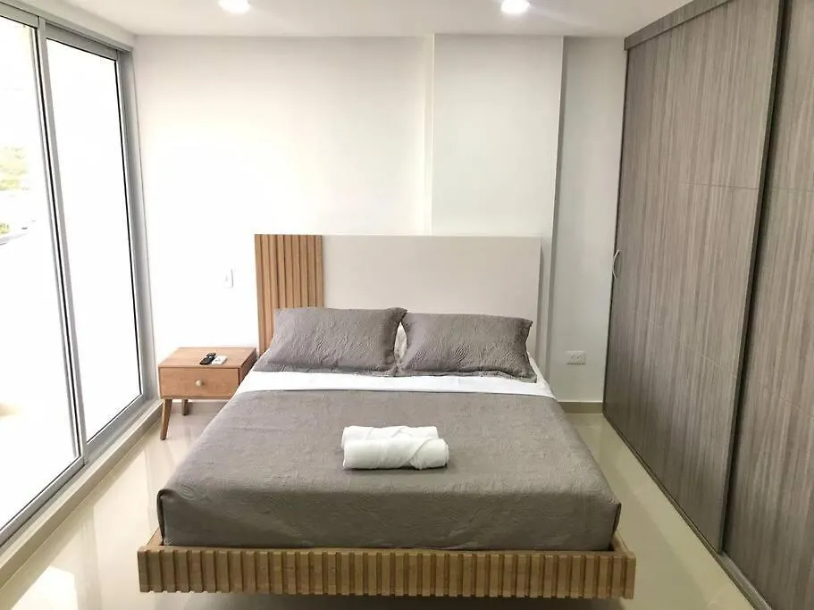 Apartamento Hermosa Vista Mar/ High Floor Sea View Gaira Apartment
